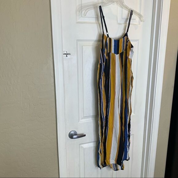 Urban Outfitters Tootsie Button-Down Cropped Jumpsuit Size Small - Picture 14 of 14